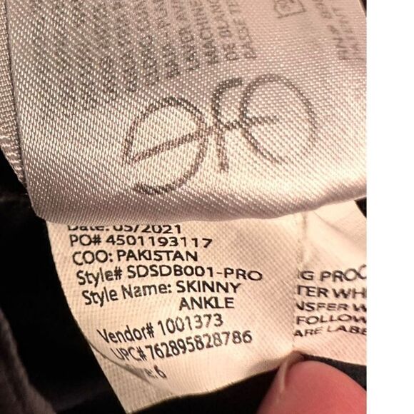 Social standard by sanctuary ankle skinny black jeans women’s size - Picture 8 of 9